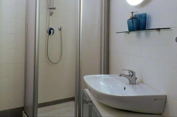 Al Borgo Aparthotel Sarzana Exterior photo